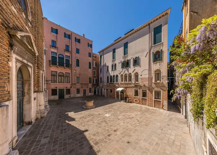 La Locandiera Venezia